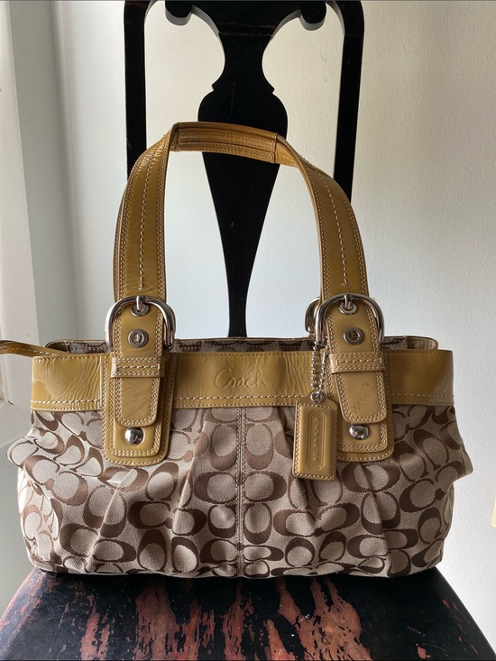 Coach Handbags - Y2K Coach Soho Signature Handbag F13742